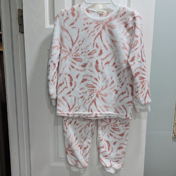Cozy Kids Pajamas in Pink and White - Picture 1 of 15